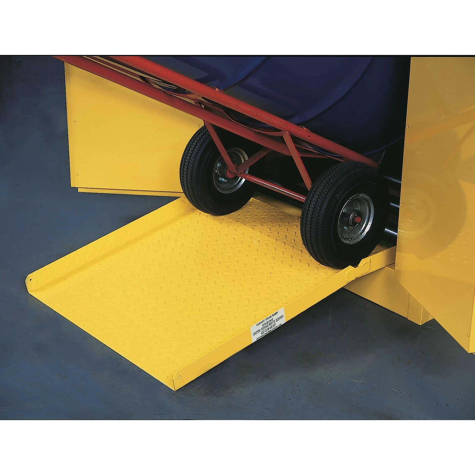 Drum Ramp For All Drum Safety Cabinets (Justrite® 25932) 4 Drum Ramp For All Drum Safety Cabinets (Justrite® 25932) - Image 2