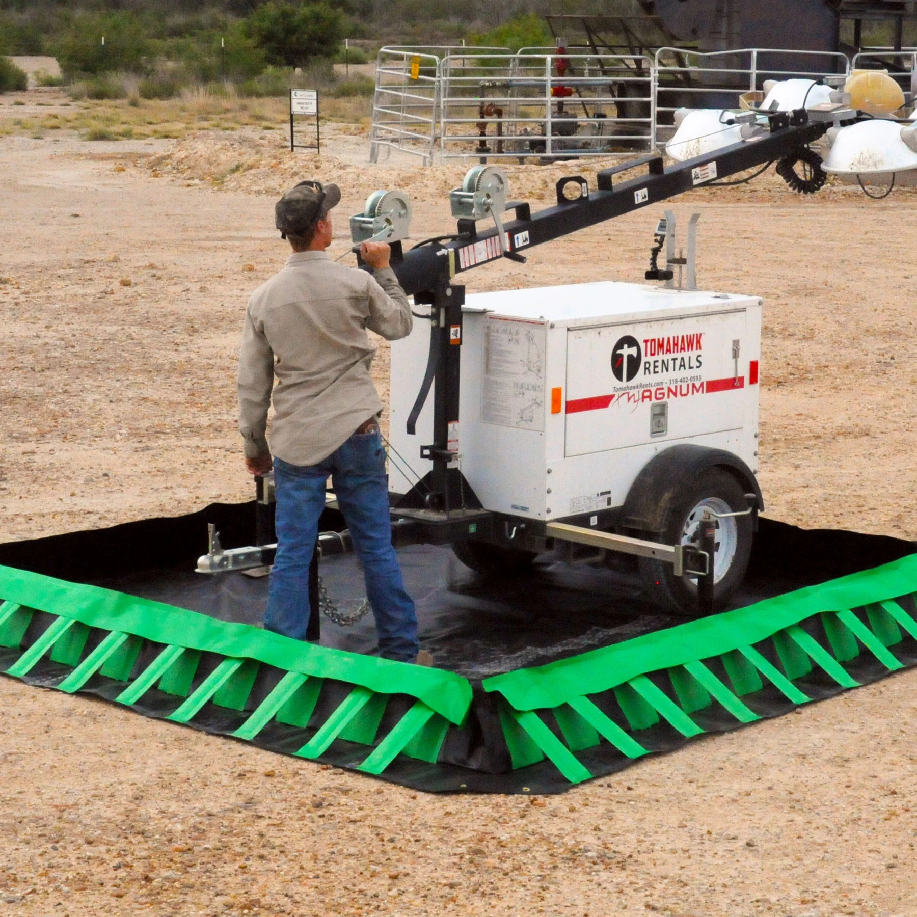 UltraTech 8611 - 10' X 10' Spill Containment Berm, Compact Model 7 UltraTech 8611 - 10' X 10' Spill Containment Berm, Compact Model - Image 5