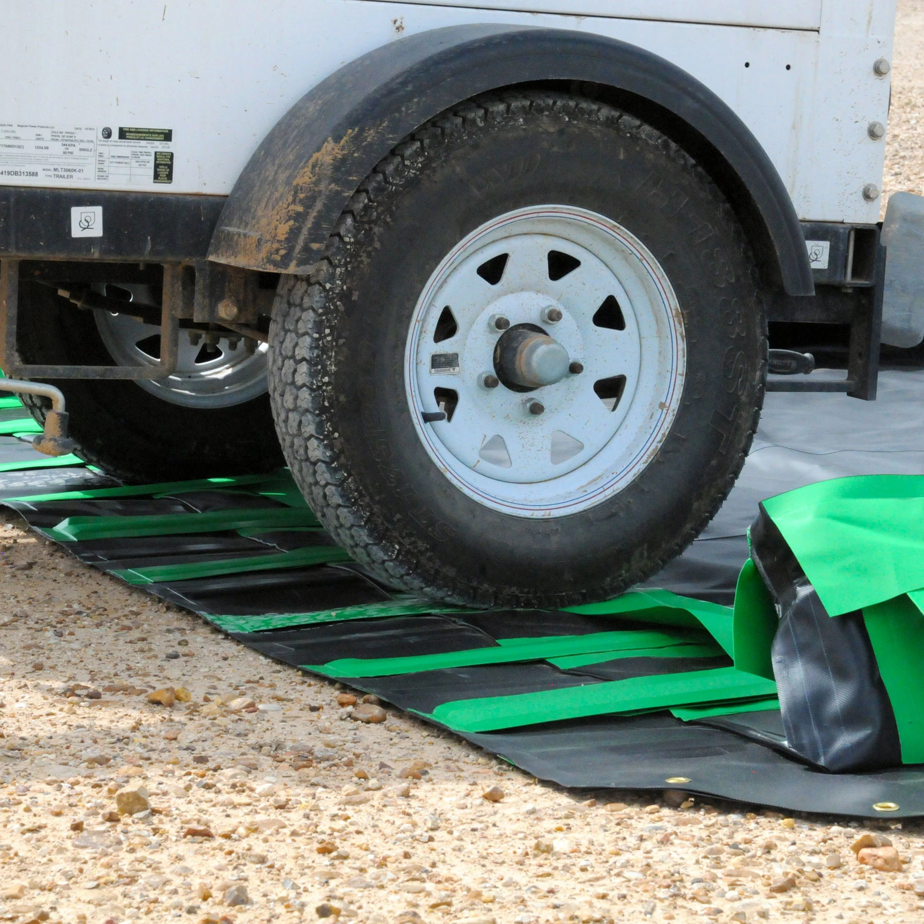 UltraTech 8611 - 10' X 10' Spill Containment Berm, Compact Model 5 UltraTech 8611 - 10' X 10' Spill Containment Berm, Compact Model - Image 3