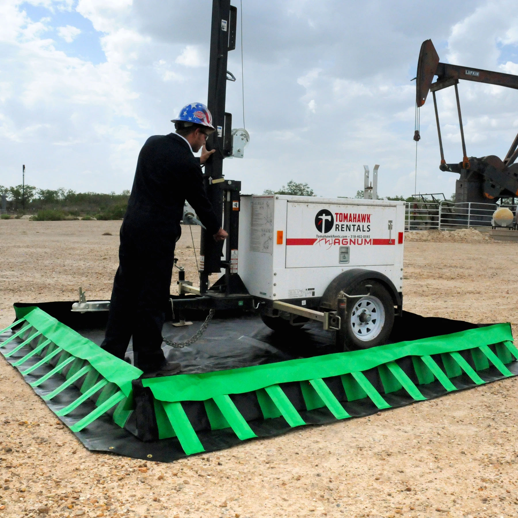 UltraTech 8611 - 10' X 10' Spill Containment Berm, Compact Model 4 UltraTech 8611 - 10' X 10' Spill Containment Berm, Compact Model - Image 2