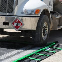 UltraTech 8713 - 12' X 50' Spill Containment Berm, Rapid Rise Model -container 37bc26 5 6 1 1 1 1