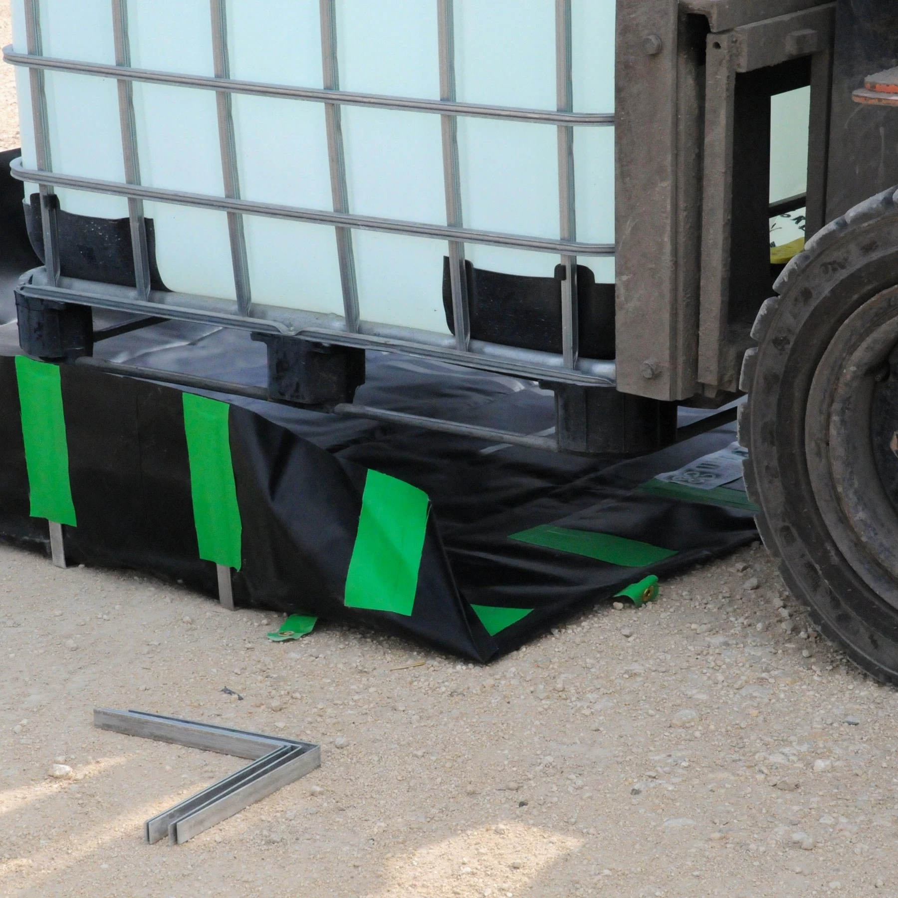 UltraTech 8277 - 12' X 40' Ultra-Containment Berms®, Economy Model 10 UltraTech 8277 - 12' X 40' Ultra-Containment Berms®, Economy Model - Image 8