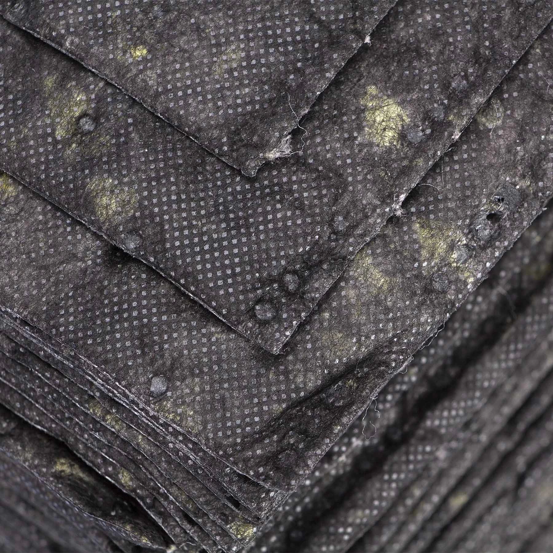 15" X 18" Heavy-Weight Univ. Absorbent Pads, Recycled, Gray (100 Pads/bag) 5 15" X 18" Heavy-Weight Univ. Absorbent Pads, Recycled, Gray (100 Pads/bag) - Image 3